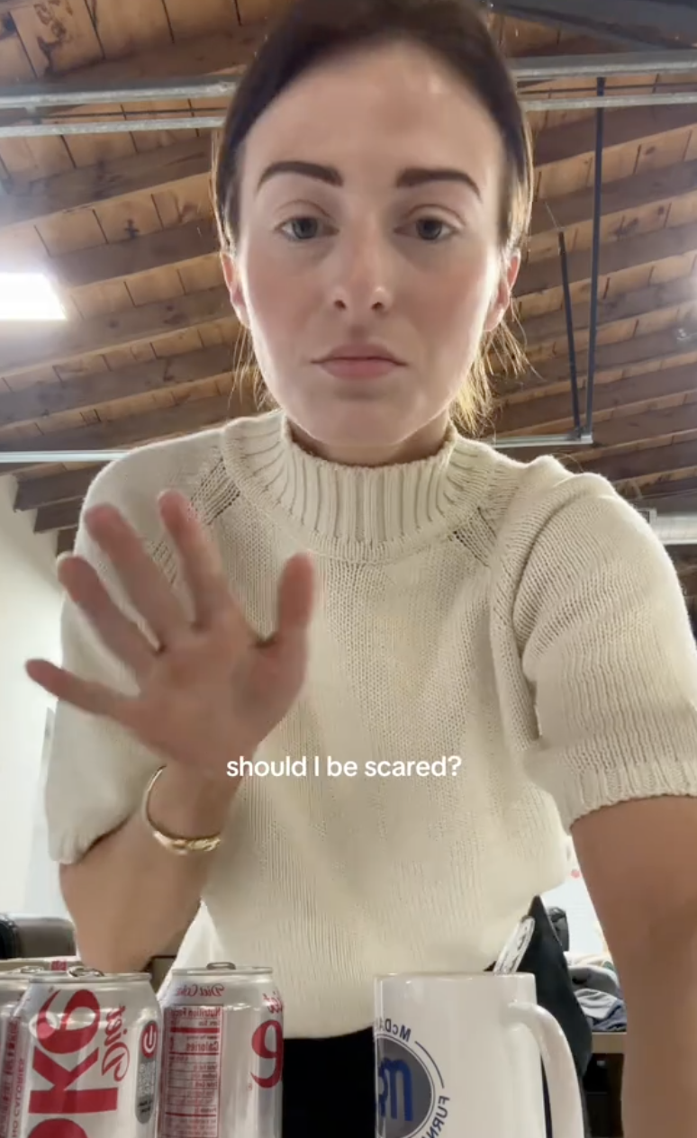 woman talking about her boss